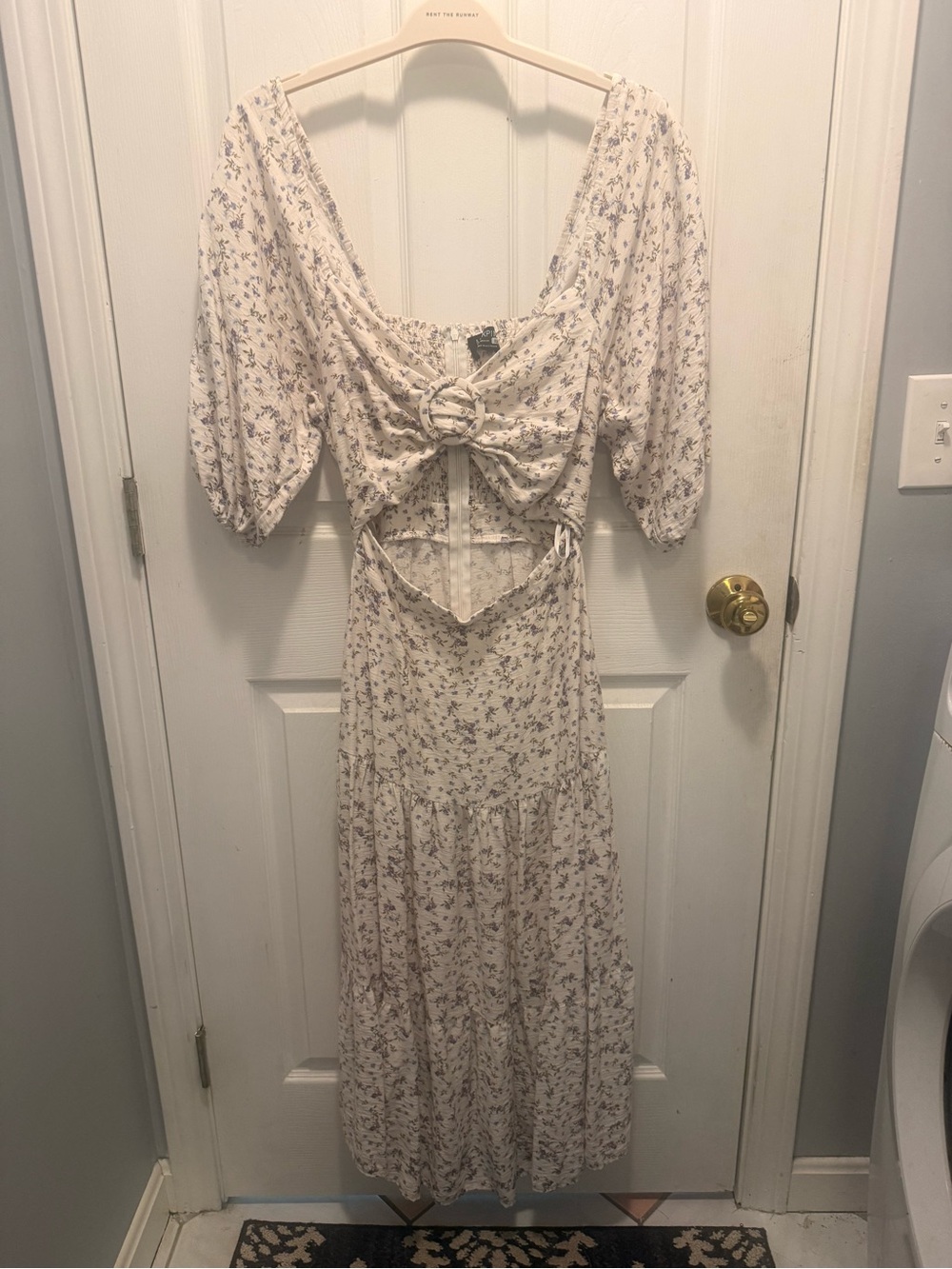 Minkpink Cutout Puff Sleeve Maxi Dress